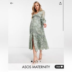 Asos Design Maternity long sleeve midi maxi
green dress, size US 6